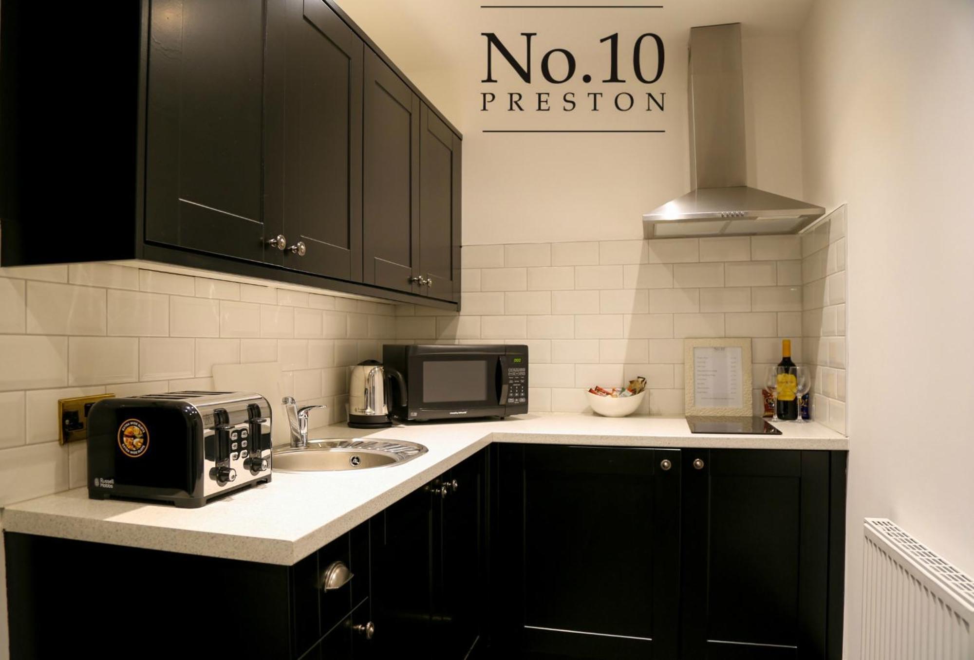 No.10 Preston Hotel Preston  Buitenkant foto